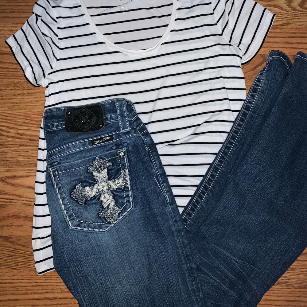 Miss Me Bootcut jeans Size 27!